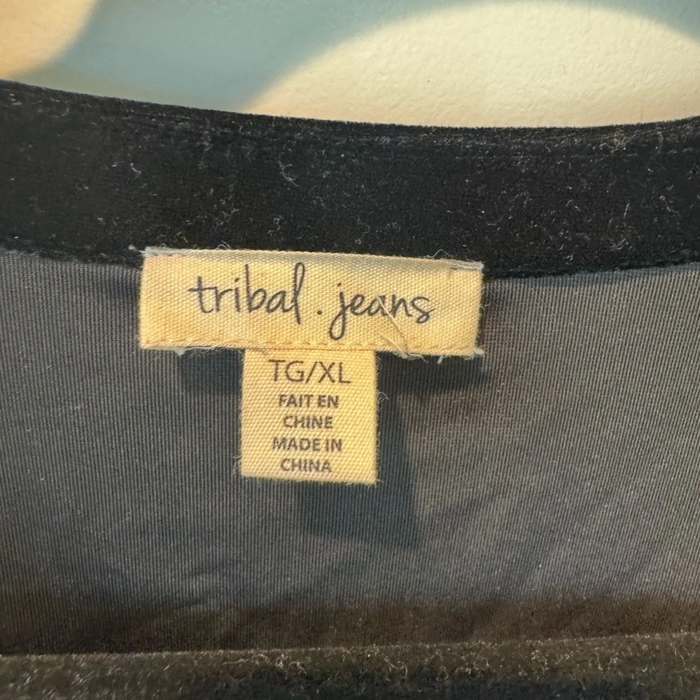 Tribal Jeans Black Velvet Grommet Bell Sleeve Witchy Blouse Womens Size X-Large